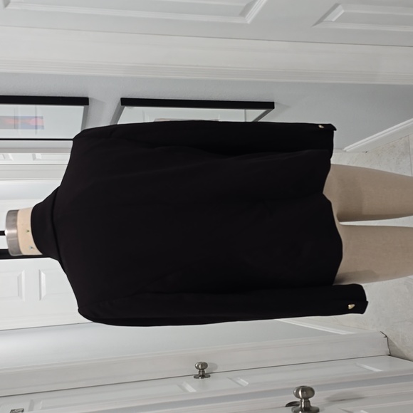 Chic Black Blazer - Classic Tailored Fit - Picture 6 of 6